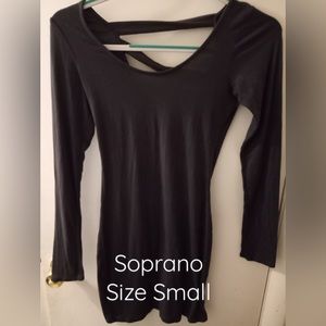 Women’s Soprano Long sleeve Stretch Top small
